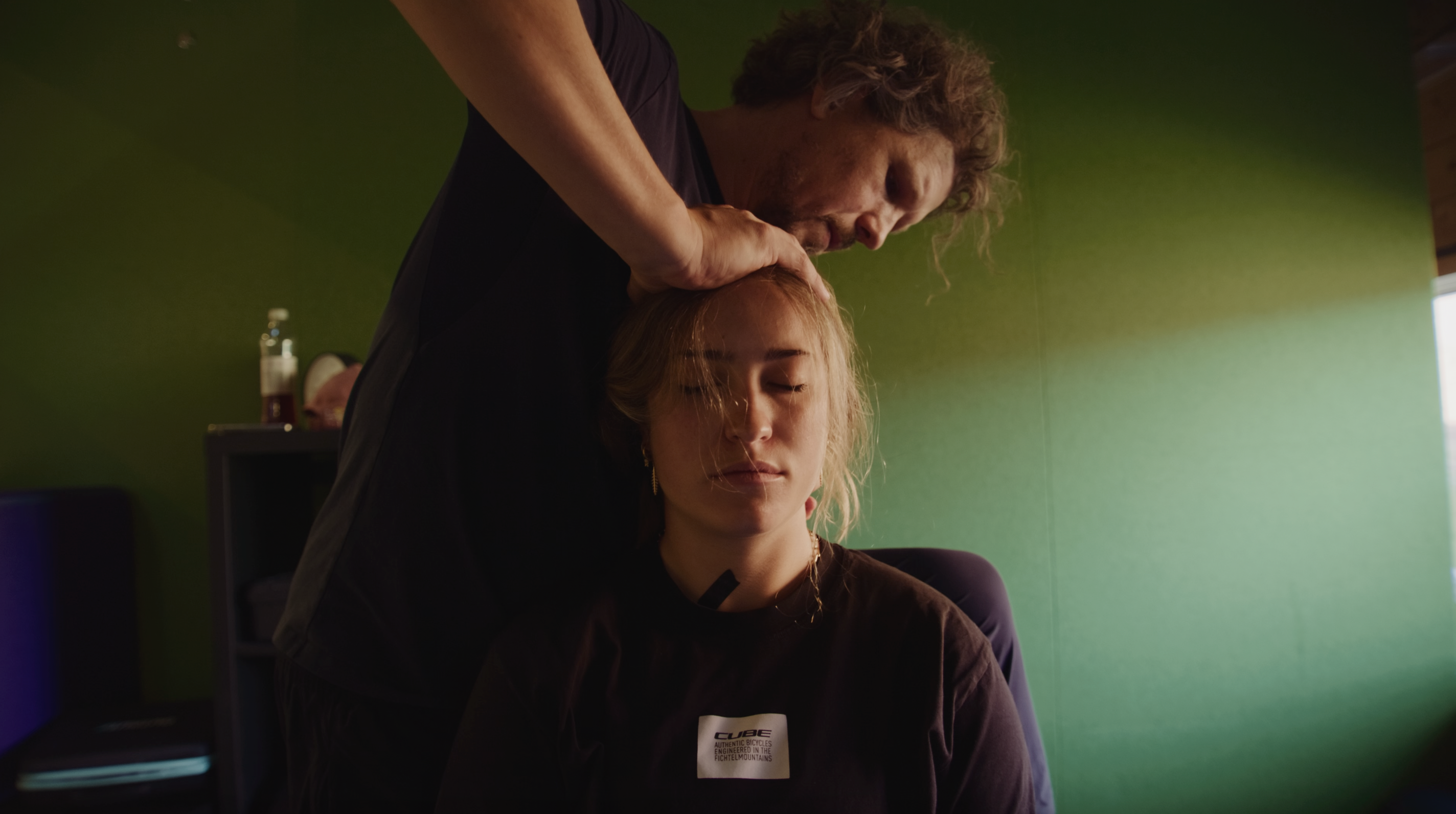 Stay Powerful Stories, Episode 6: Jess Blewitt.