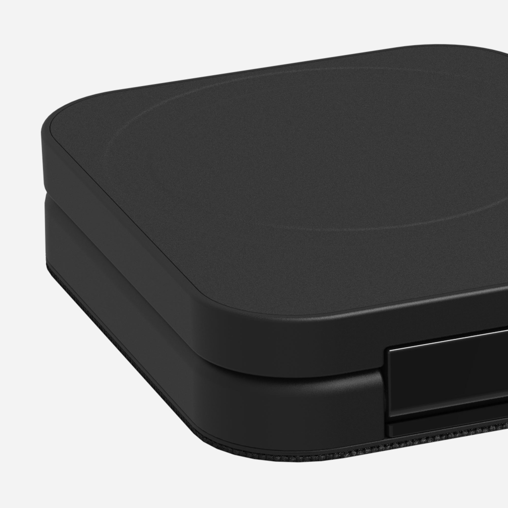 3-in-1 Portable Travel Charger with MagSafe Global Edition (2024)