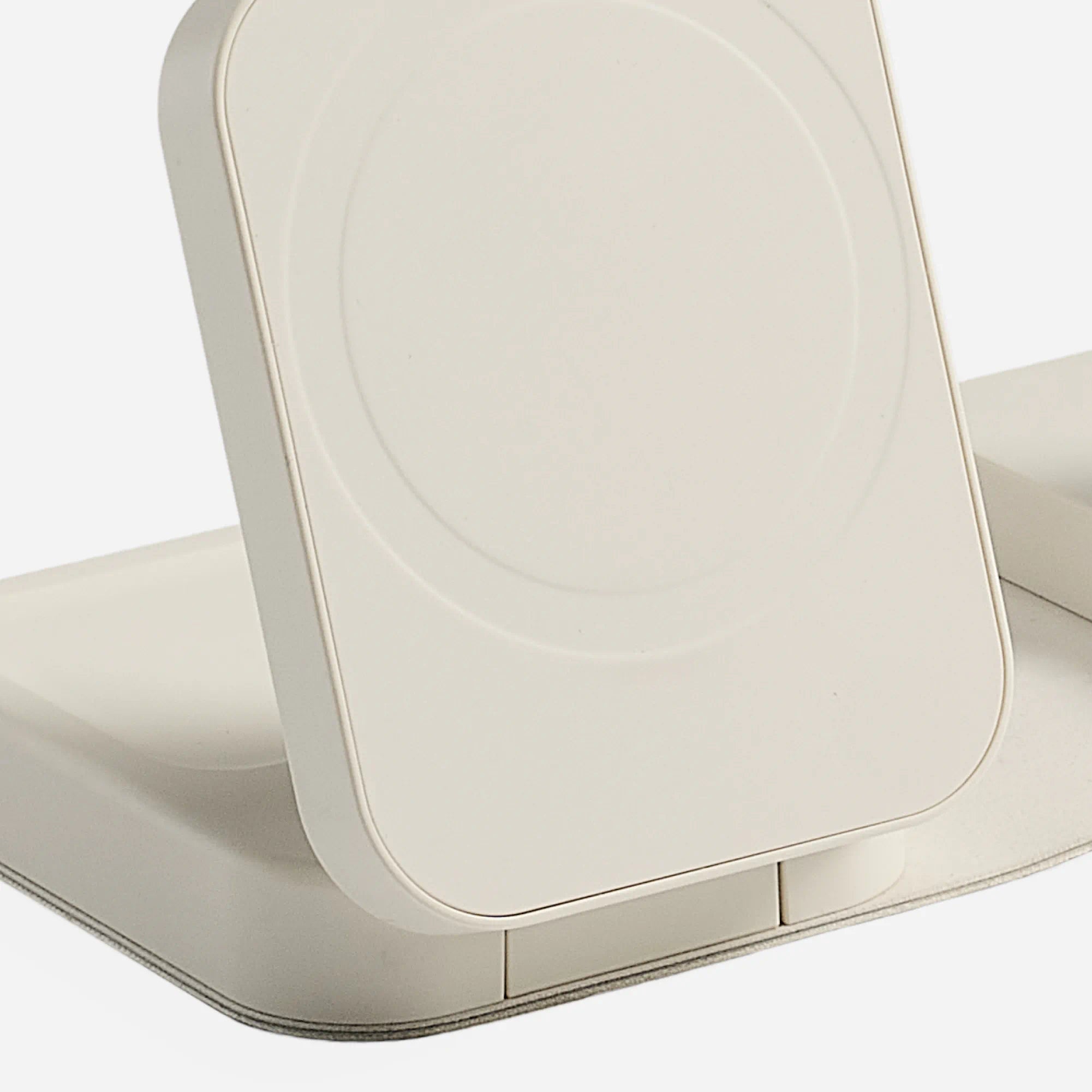 Roam 3-in-1 Travel Charger