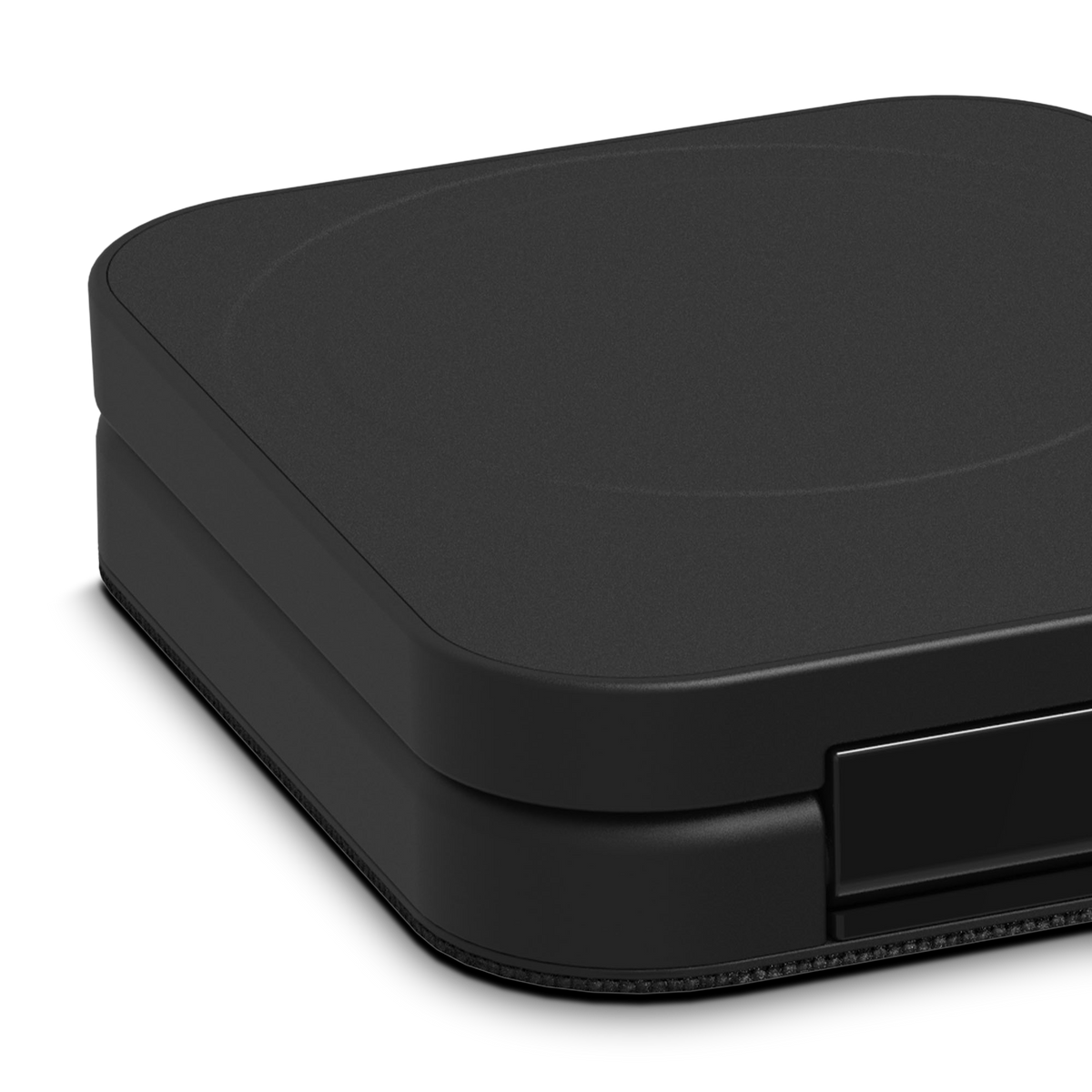 3-in-1 Portable Travel Charger with MagSafe Global Edition