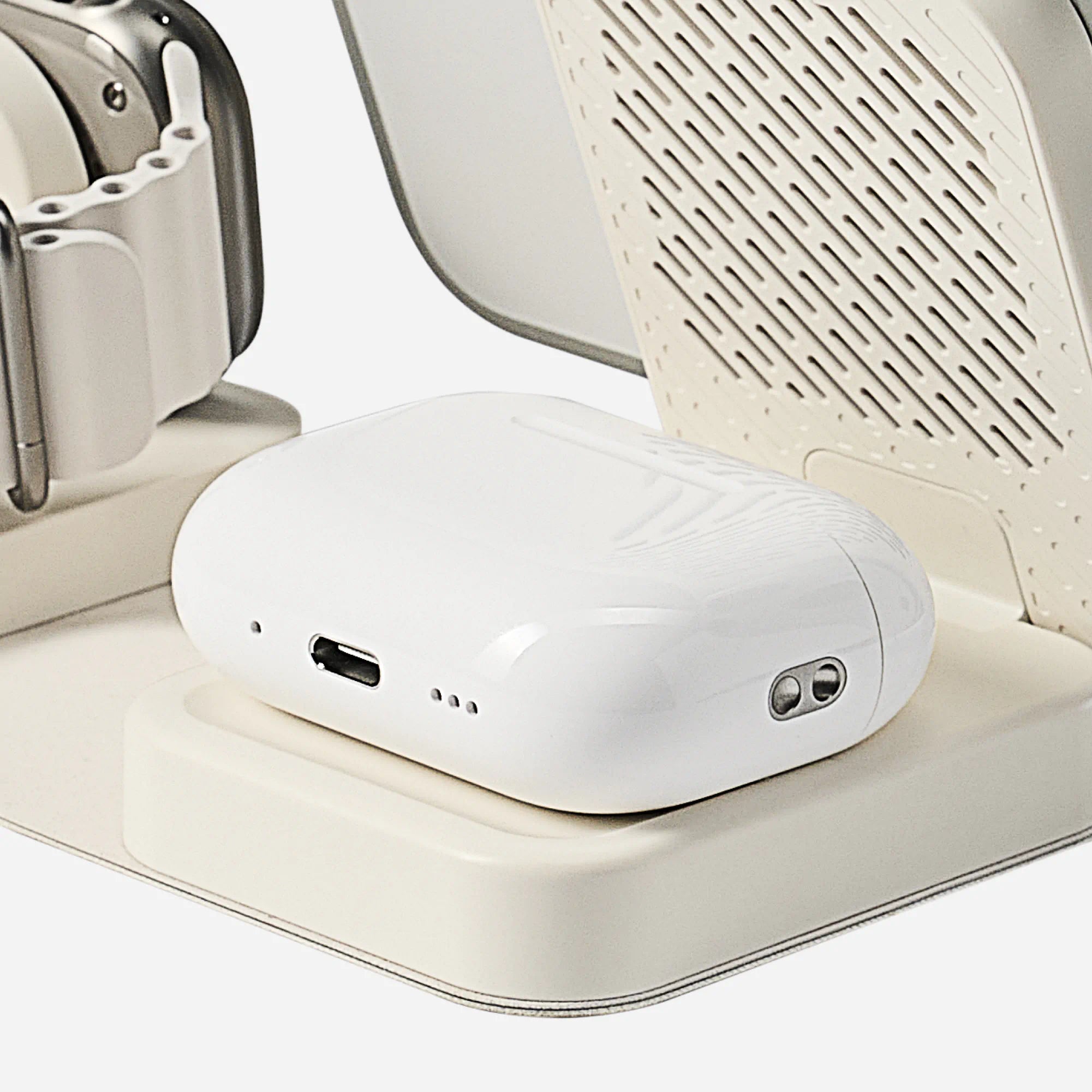 Roam 3-in-1 Travel Charger