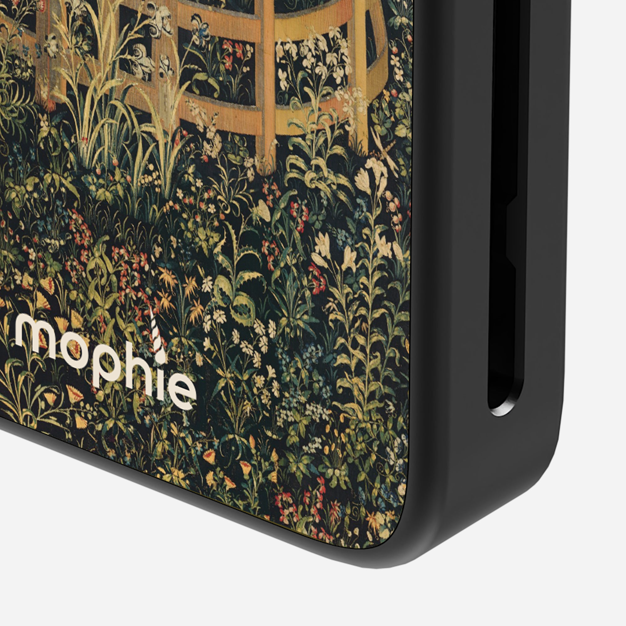 Gallery Edition Powerstation Plus 10K - Dutch Gothic Tapestry